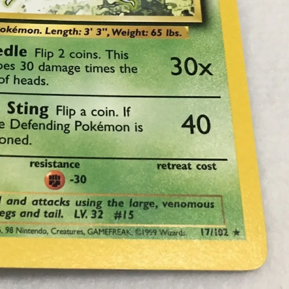 Beedrill 17/102 Base Set NonHolo Rare Vintage 1999 Pokemon Card NM